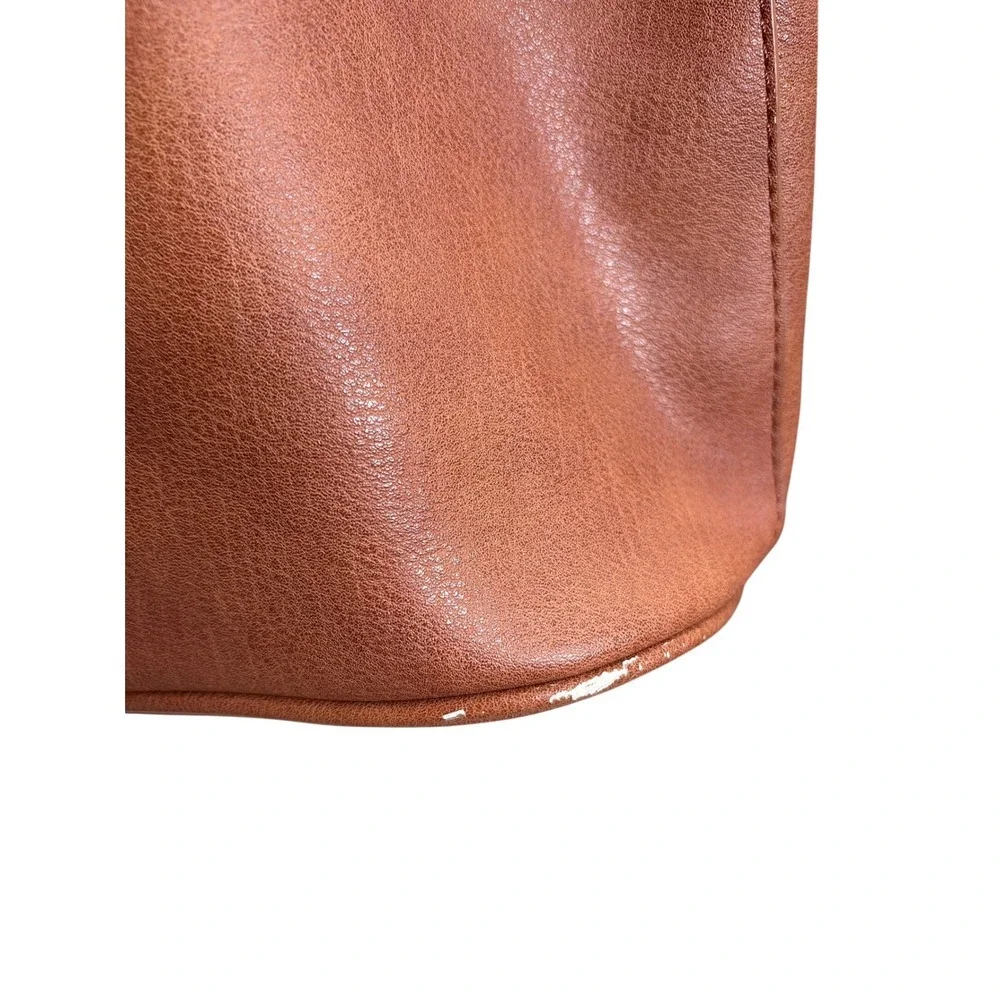 Cognac Brown Vegan Leather Tote Bag with Tassel and Removable Pouch Shopper‎